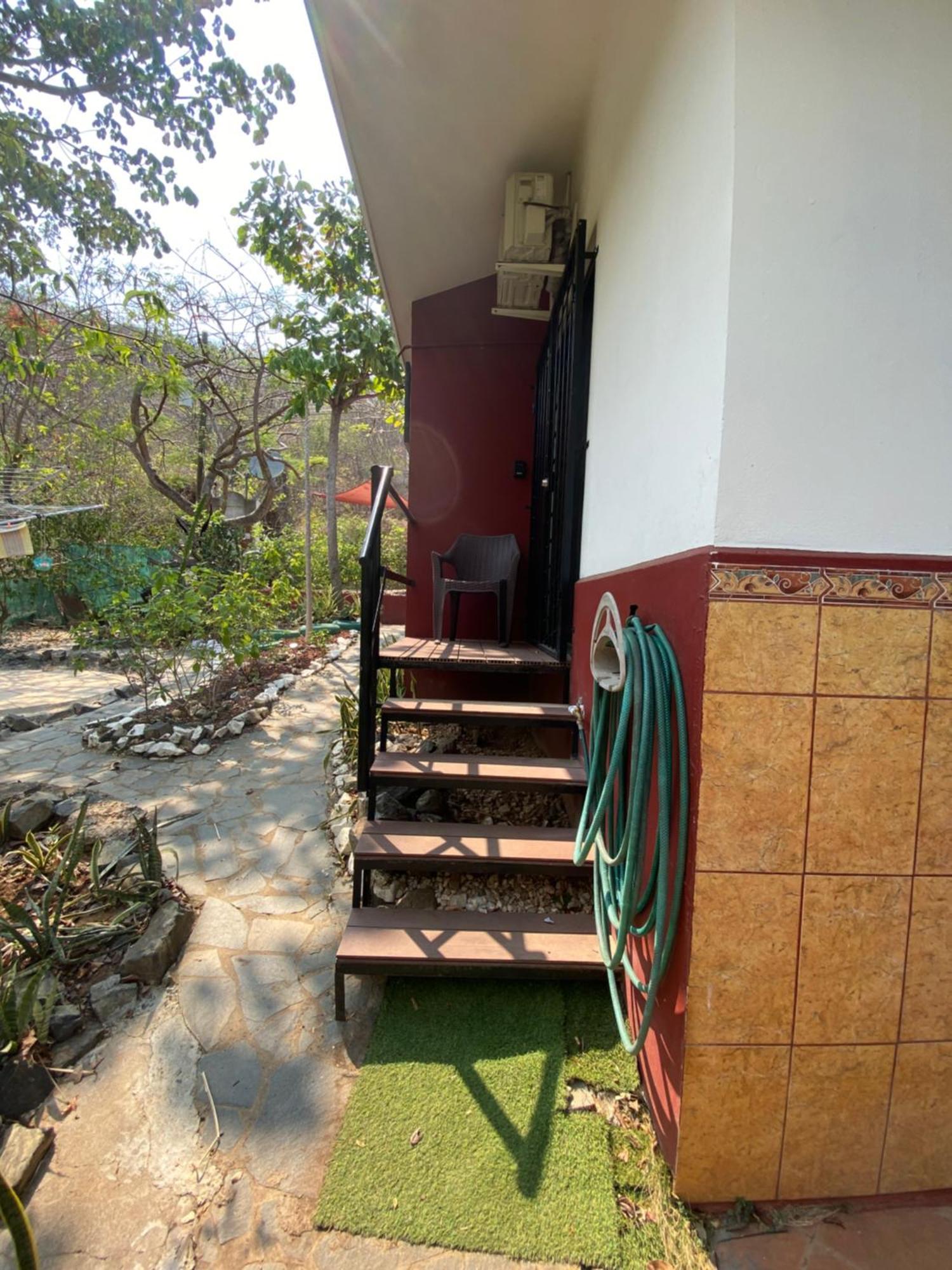 Guesthouse Casa Avi Fauna Playa Ocotal Esterno foto